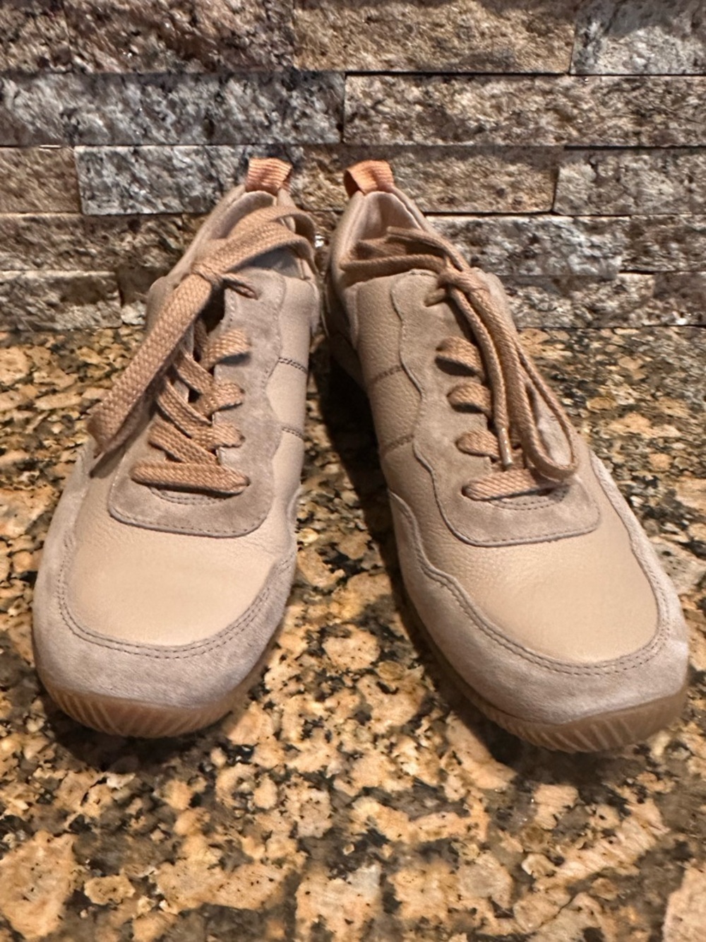 PAUL GREEN
Chantel Sneaker - Picture 10 of 15